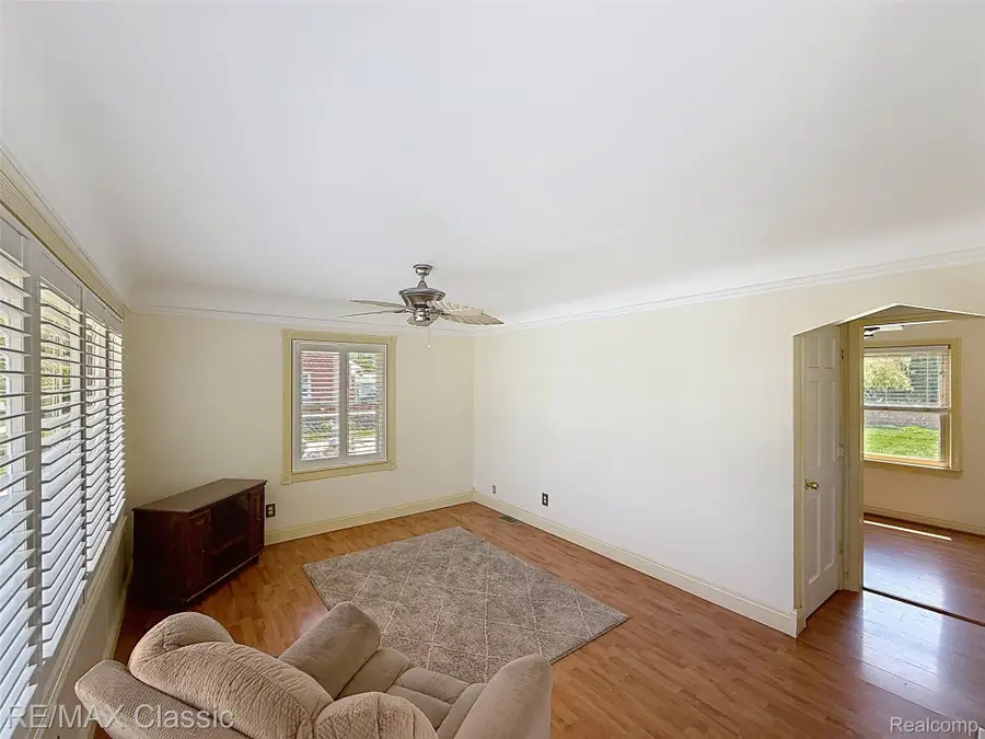 1757 Riverbank Street, Lincoln Park, MI 48146 - #3