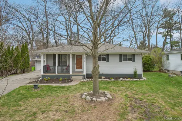 2385 Keith Road, WestBloomfield, MI 48324