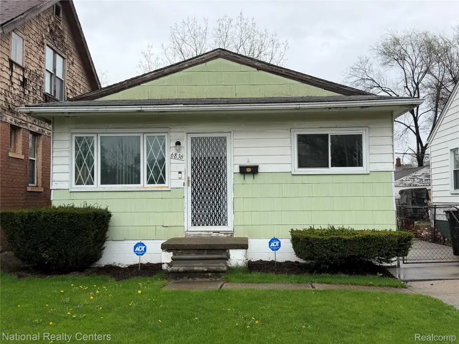 6836 Mansfield Street, Detroit, MI 48228 - #2