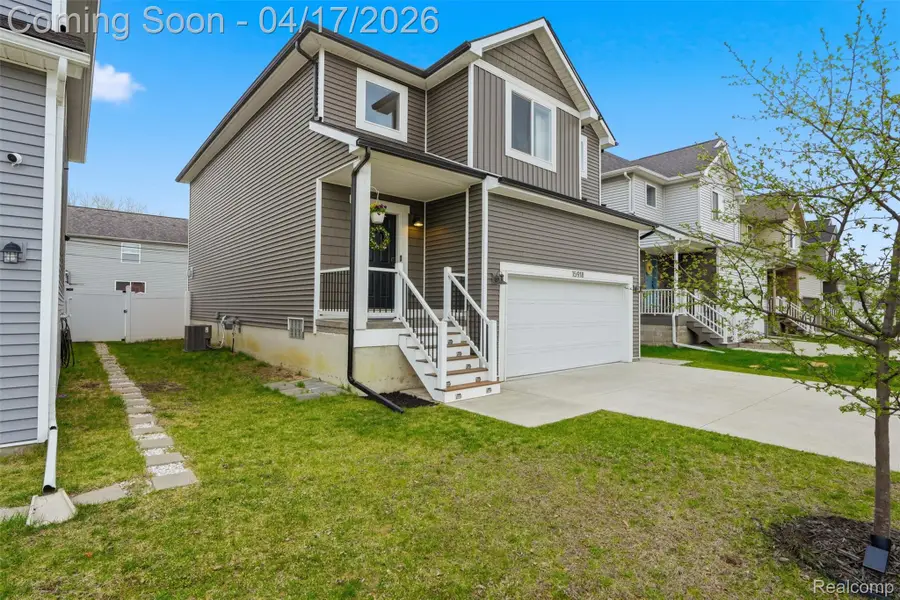 15918 Camperdown Avenue, Clinton Township, MI 48035 - #3