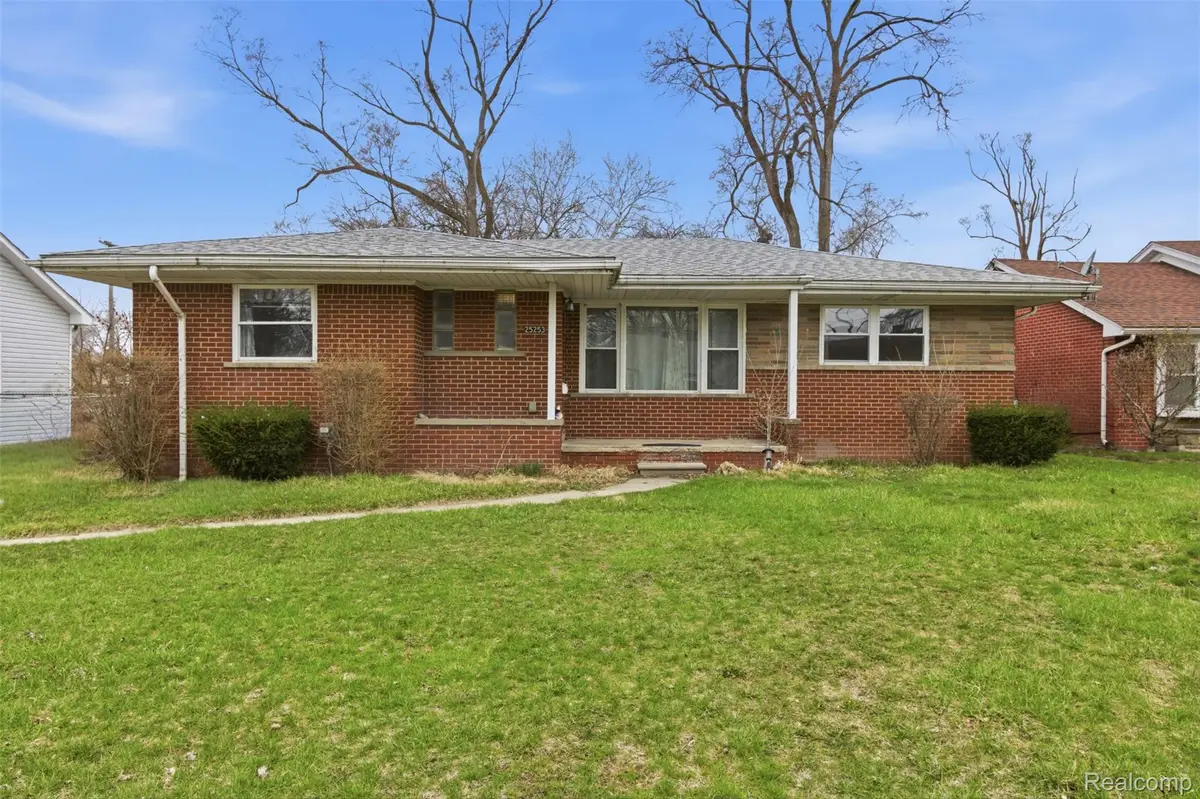 25253 Eureka Drive, Warren, MI 48091 - #1
