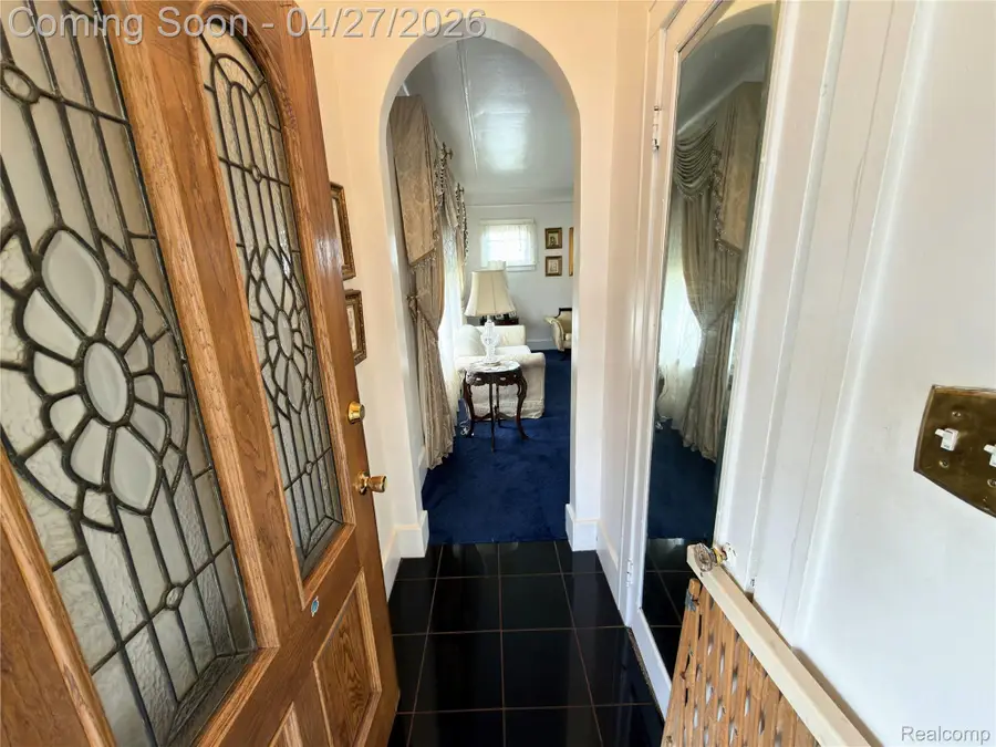 52 Maple Street, River Rouge, MI 48218 - #3