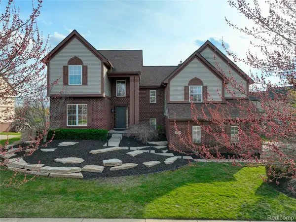 8599 Hummingbird, CommerceTwp, MI 48382