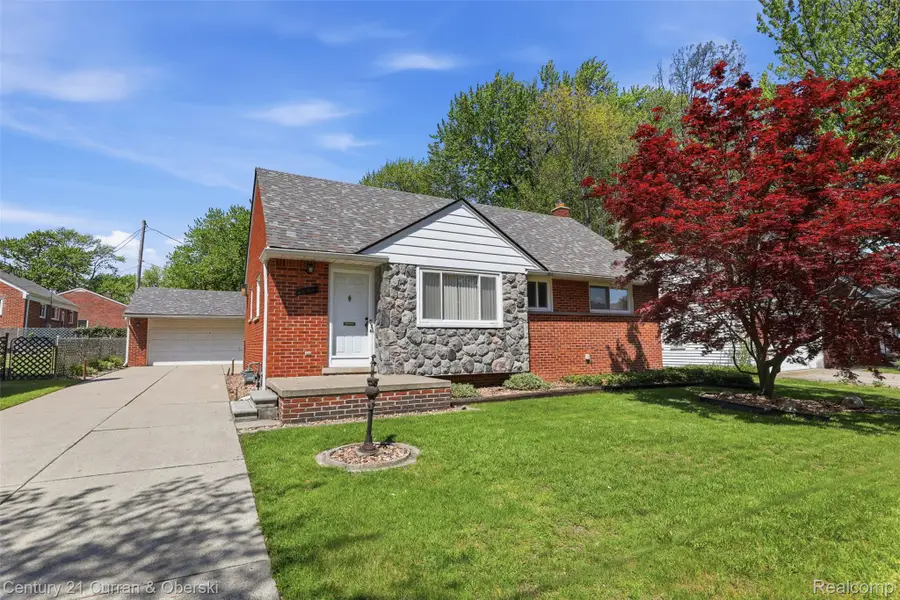 2464 Cornell Street, Dearborn, MI 48124 - #3