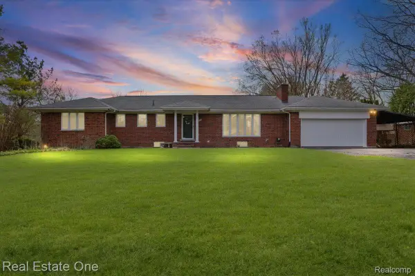 2888 Colonial Way, BloomfieldHills, MI 48304