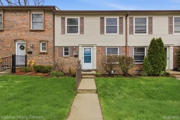 18691 Jamestown Circle, Northville, MI 48168