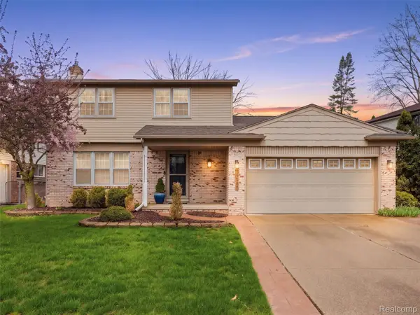 42902 Saxony Road, Canton, MI 48187