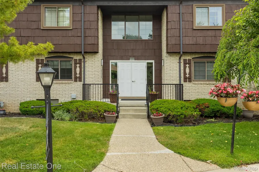 30000 Wildbrook Drive #101, Southfield, MI 48034 - #3