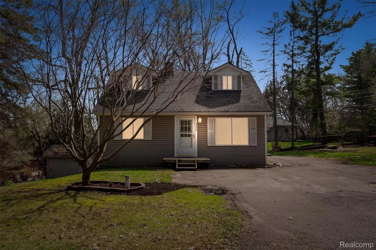 4773 Algonquin Boulevard, Clarkston, MI 48348 - #1