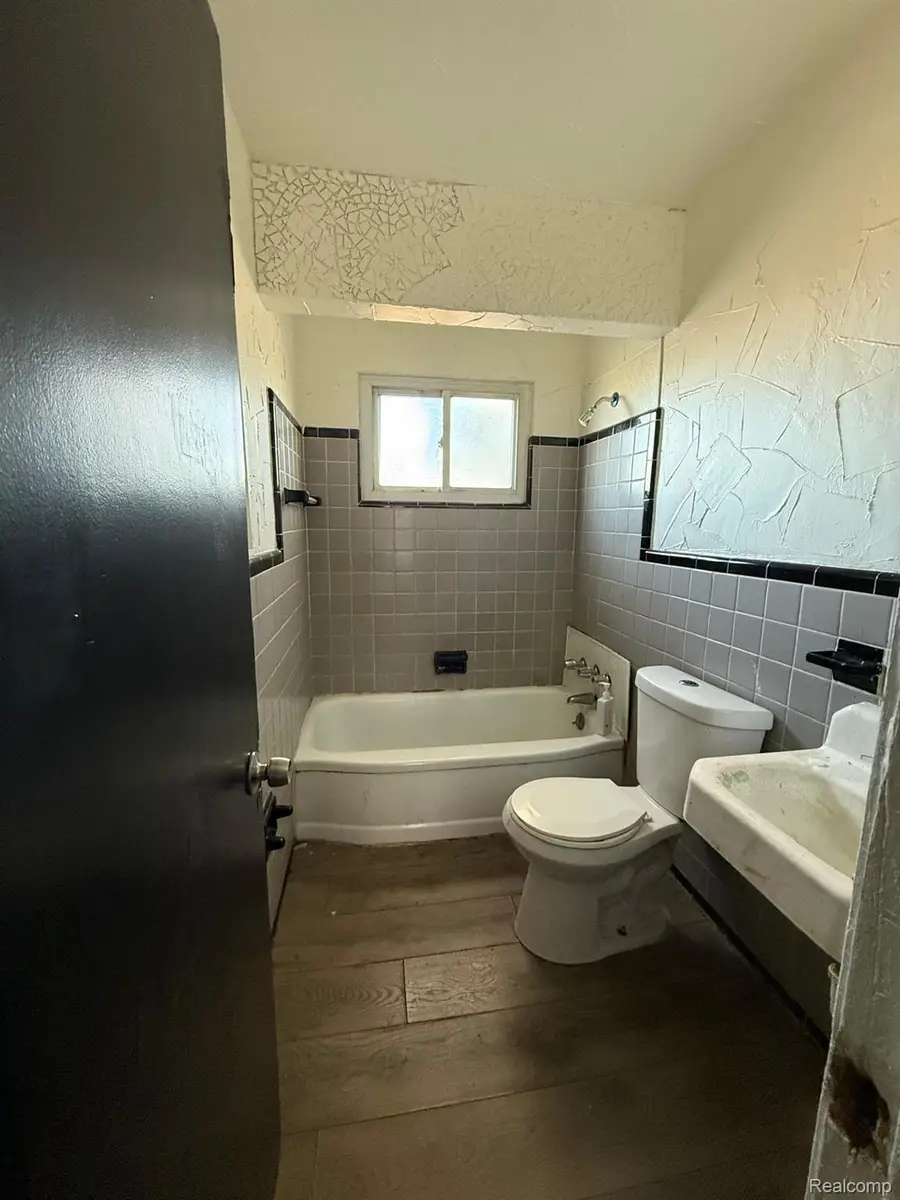 13607 Virgil Street, Detroit, MI 48223 - #3