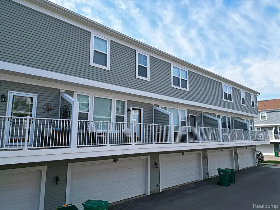 204 Sean Street #76, Brighton, MI 48116 - #3