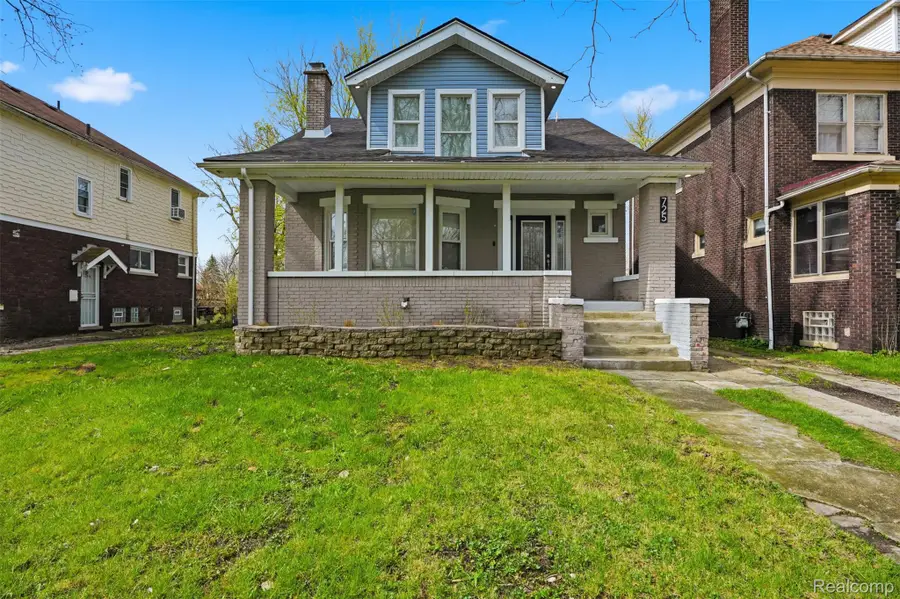 725 Lakewood Street, Detroit, MI 48215 - #2