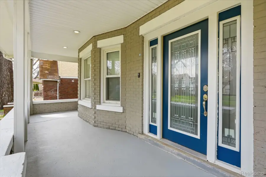 725 Lakewood Street, Detroit, MI 48215 - #3