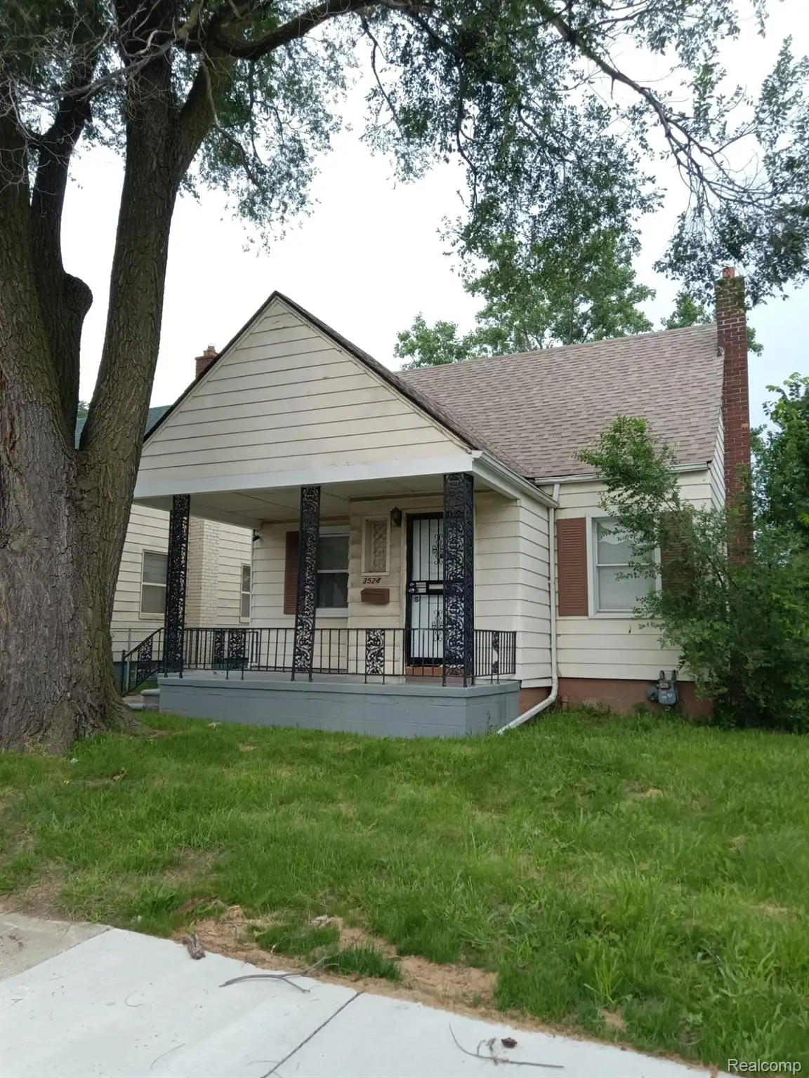 3524 S Bassett Street, Detroit, MI 48217 - #1