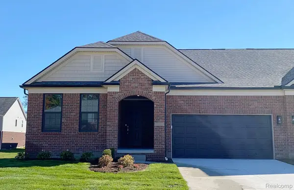 55825 Oak Pointe Drive, Shelby, MI 48315