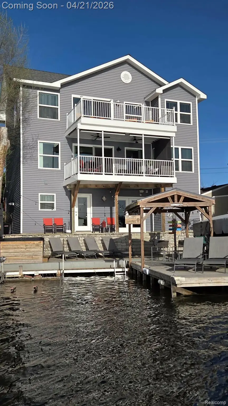 376 Bellevue Avenue, Lake Orion, MI 48362 - #1