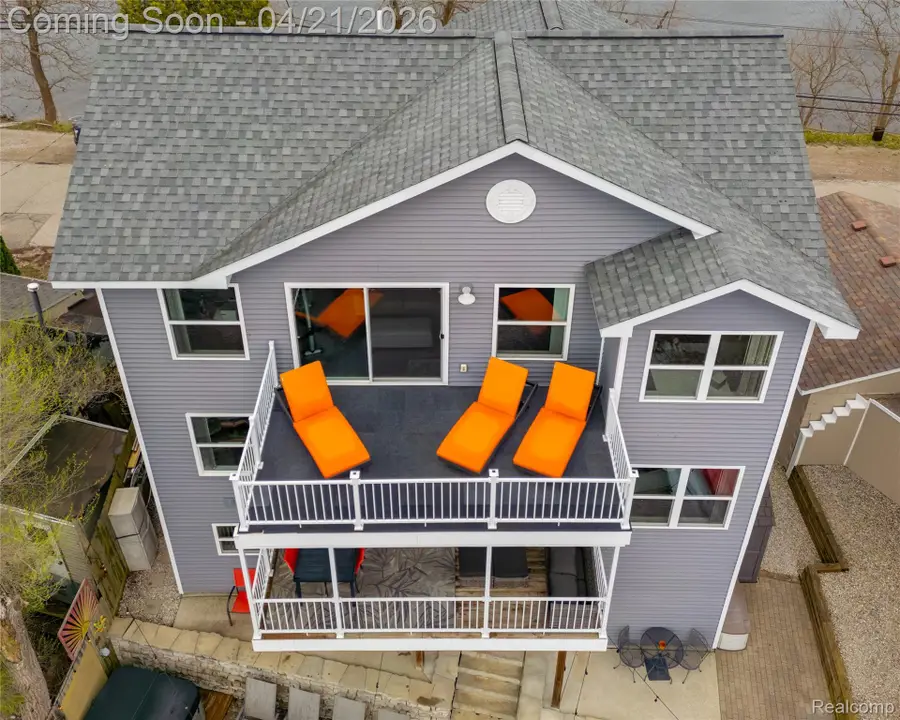 376 Bellevue Avenue, Lake Orion, MI 48362 - #2