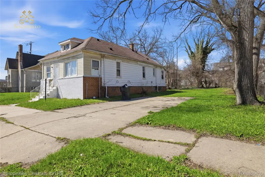 17139 Mackay Street, Detroit, MI 48212 - #2
