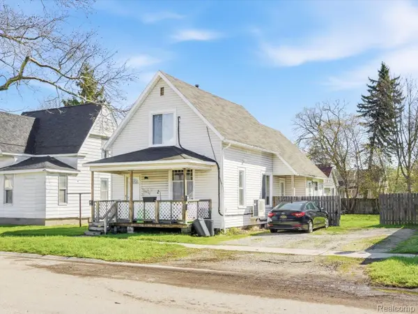 408 15th Street, PortHuron, MI 48060