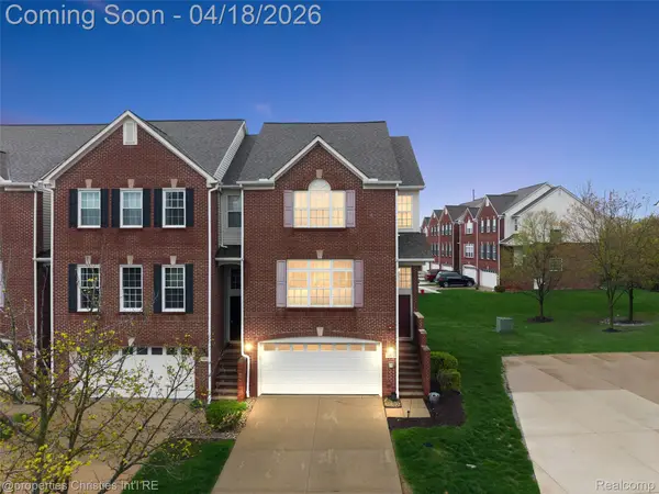 43836 Cherry Grove E Court E, Canton, MI 48188