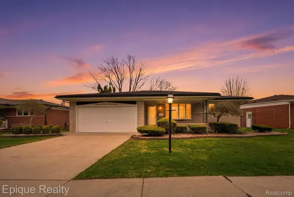 30214 Blossom Lane, Warren, MI 48088