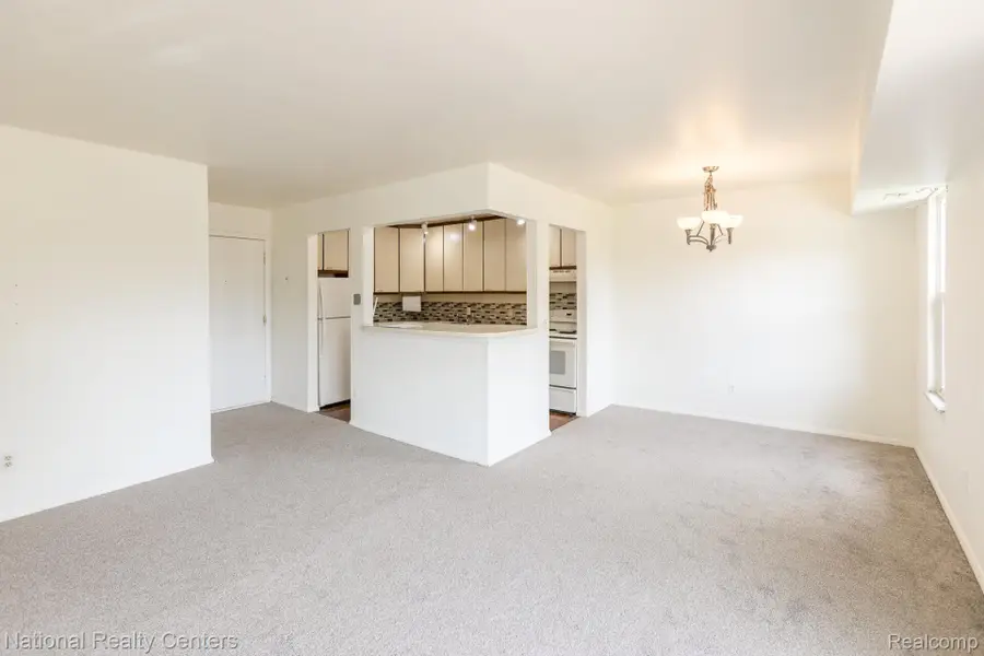 31993 W 12 Mile Road #309, Farmington, MI 48334 - #3