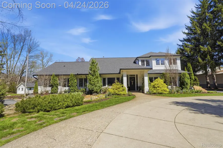 46790 W 11 Mile Road, Novi, MI 48374 - #2