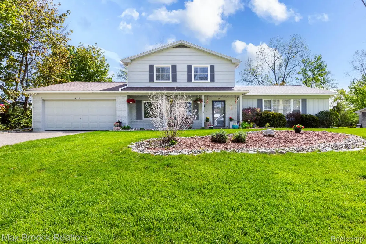 4225 Westover Drive, West Bloomfield, MI 48323 - #1