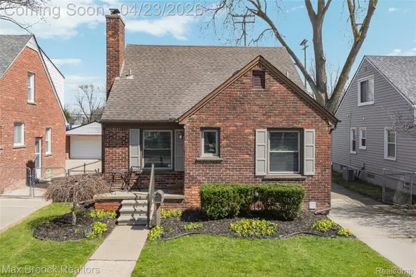 2048 Gardner Avenue, Berkley, MI 48072