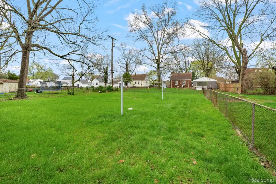 23130 Audrey Avenue, Warren, MI 48091 - #3