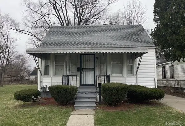 8458 Brace Street, Detroit, MI 48228