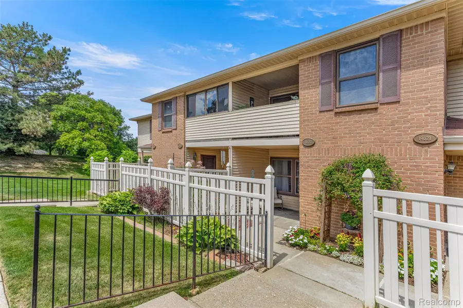 19623 Northridge Drive, Northville, MI 48167 - #2