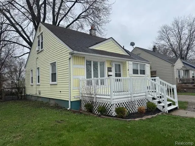 285 W Maple Road, Clawson, MI 48017 - #2