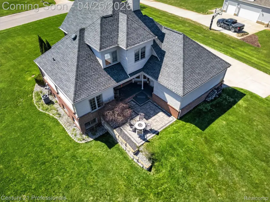 163 W Auburn Trail, Brighton, MI 48114 - #3