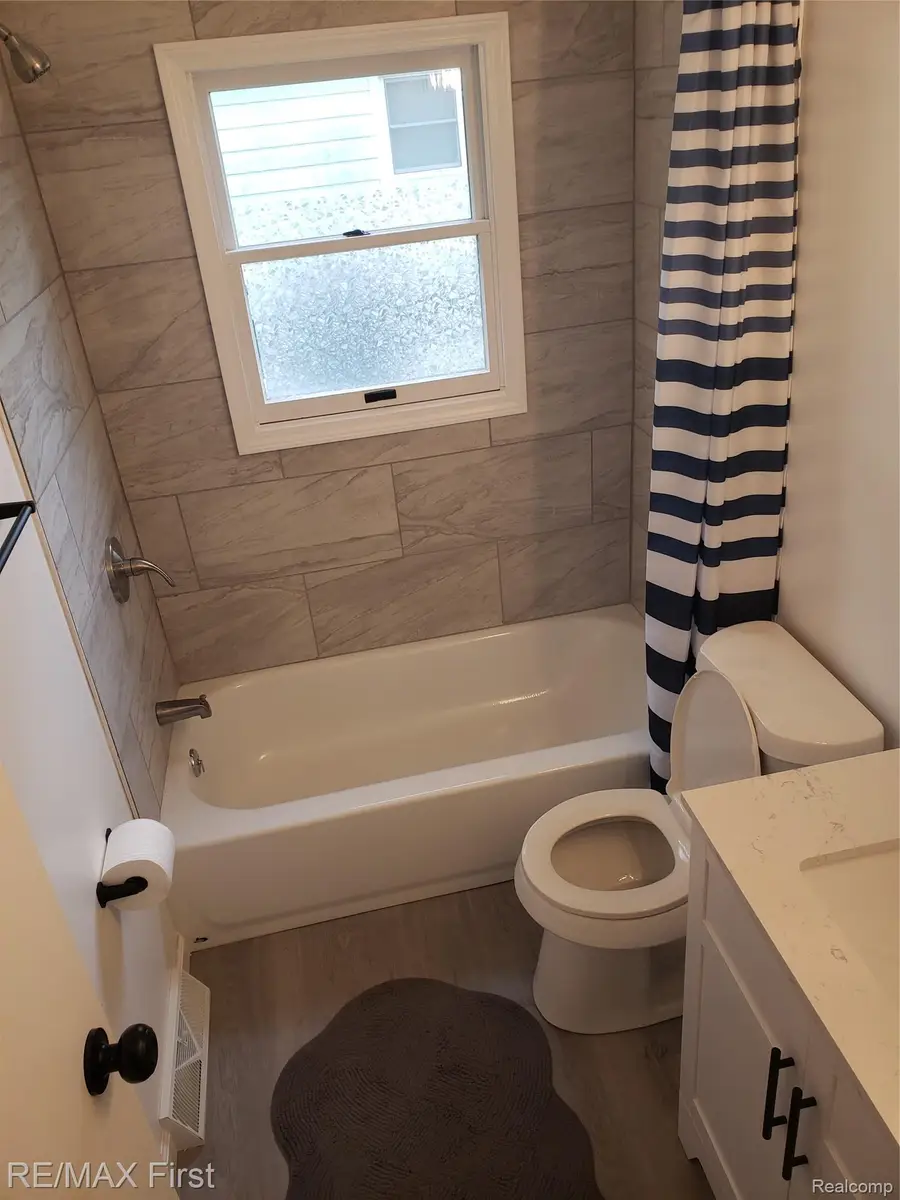 19921 Crandell Court, Belleville, MI 48111 - #3