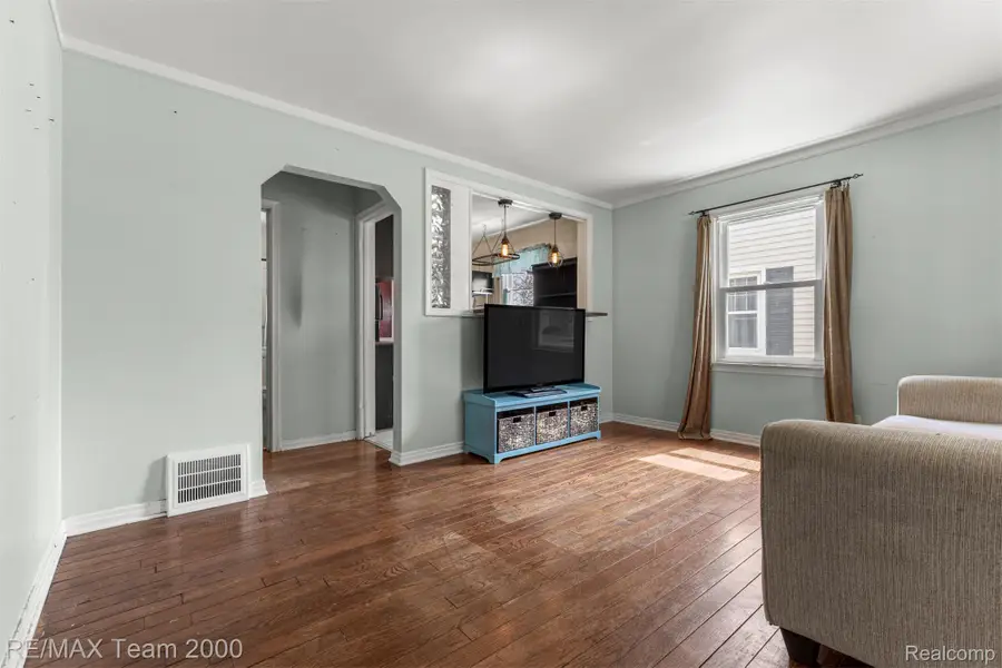 3337 Edgewood Street, Dearborn, MI 48124 - #2