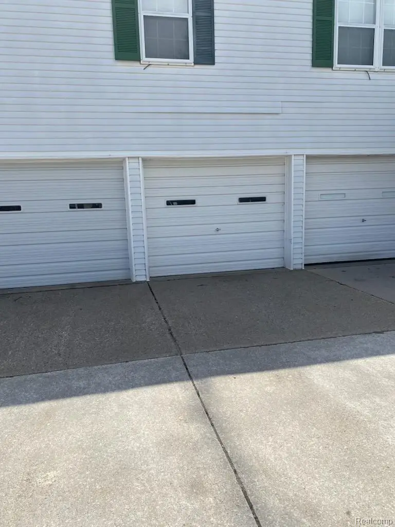 24731 Meadow Lane Lane #42, Harrison Township, MI 48045 - #3