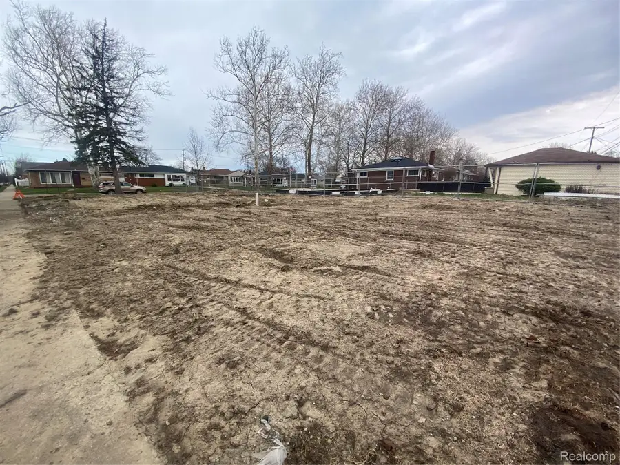 13581 Edison Street, Southgate, MI 48195 - #3