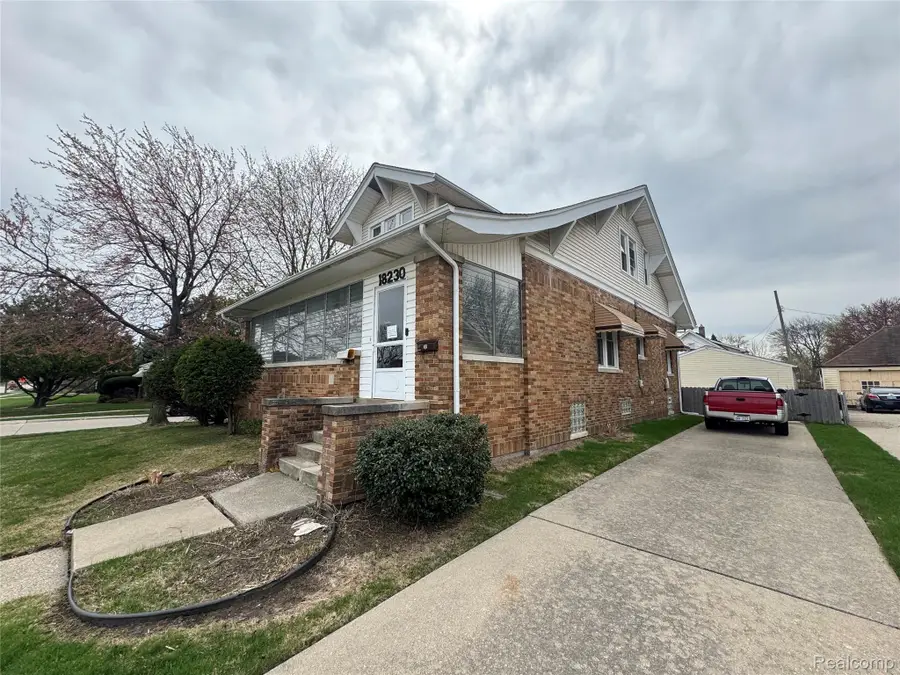18230 Frazho Road, Roseville, MI 48066 - #2