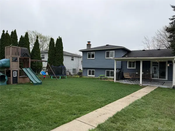 38604 Maes Street, Westland, MI 48186