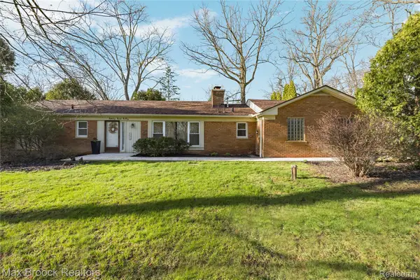 4550 Patrick Road, WestBloomfield, MI 48322
