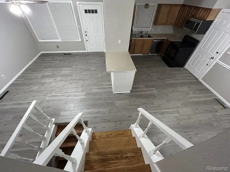 5825 Branch Road, Flint, MI 48506 - #2