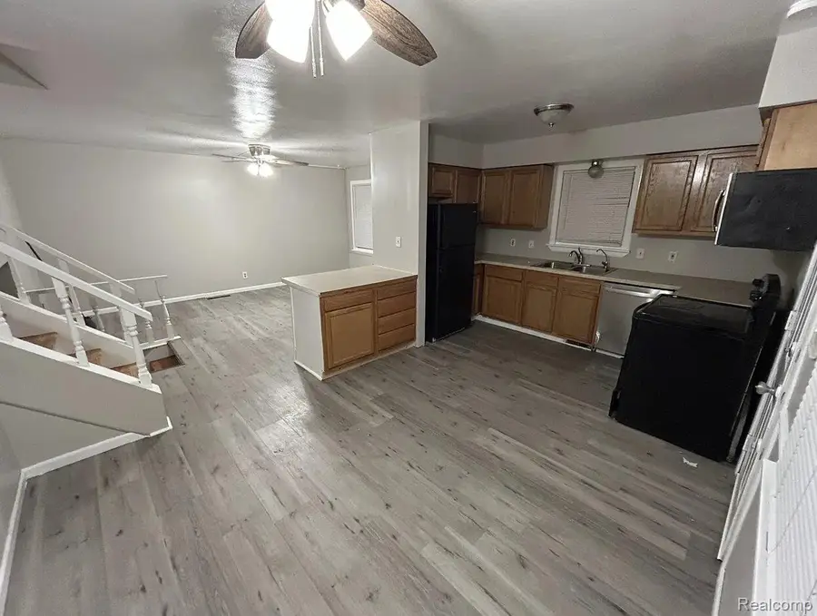 5825 Branch Road, Flint, MI 48506 - #3