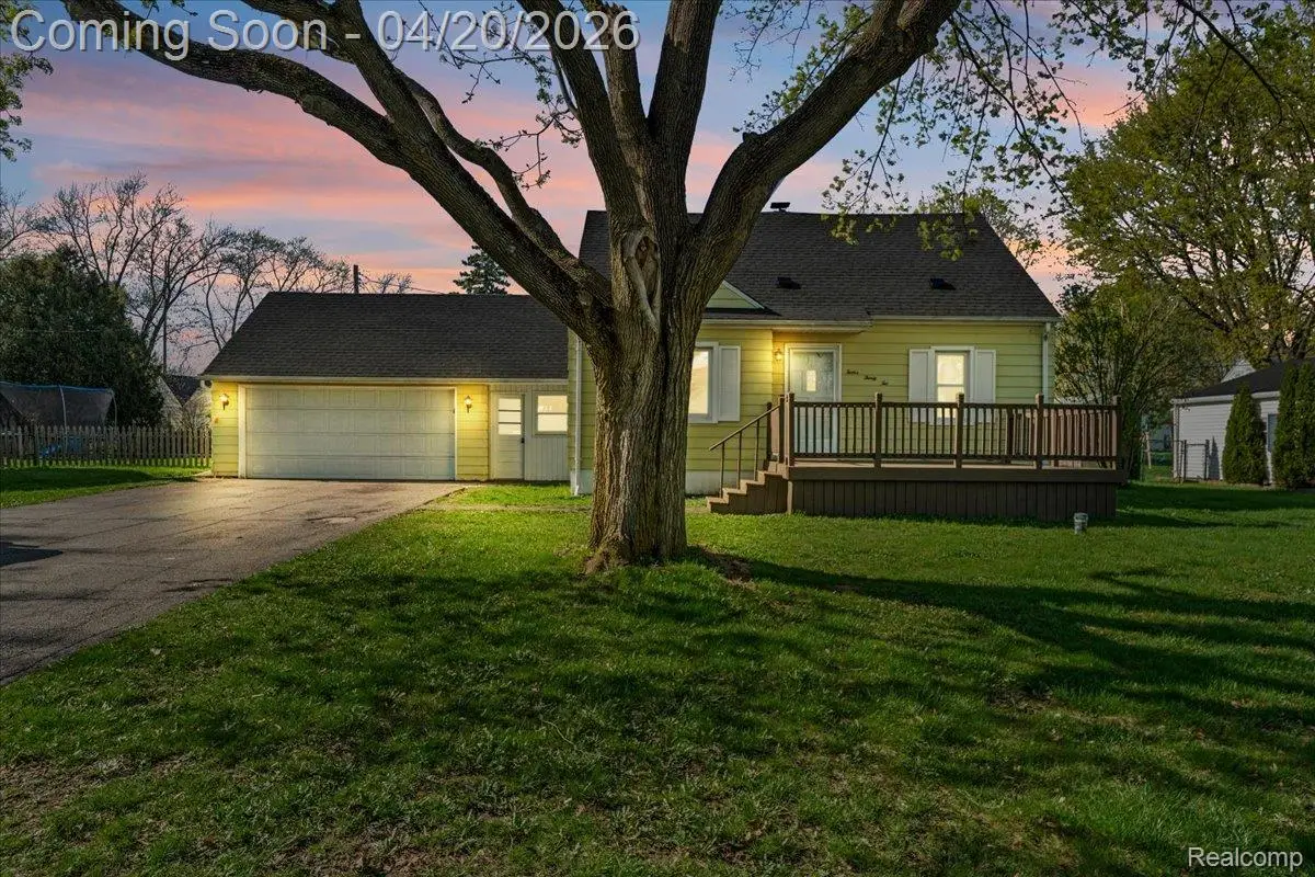 1232 Bel Air Drive, Flint, MI 48507 - #1