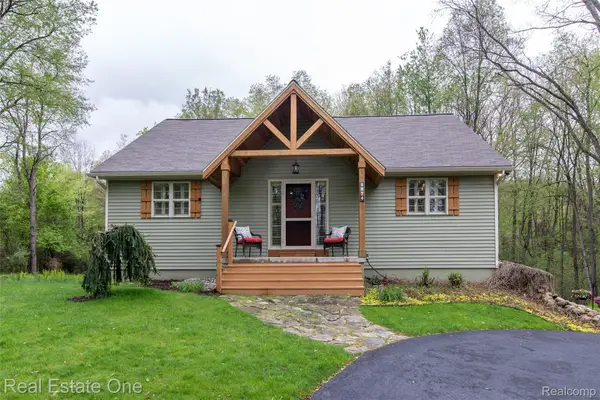 9474 Marshall Road, SouthLyon, MI 48178