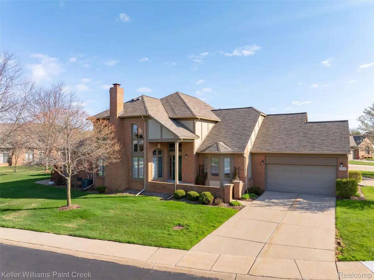 54710 Bellingham Drive, Utica, MI 48316 - #1