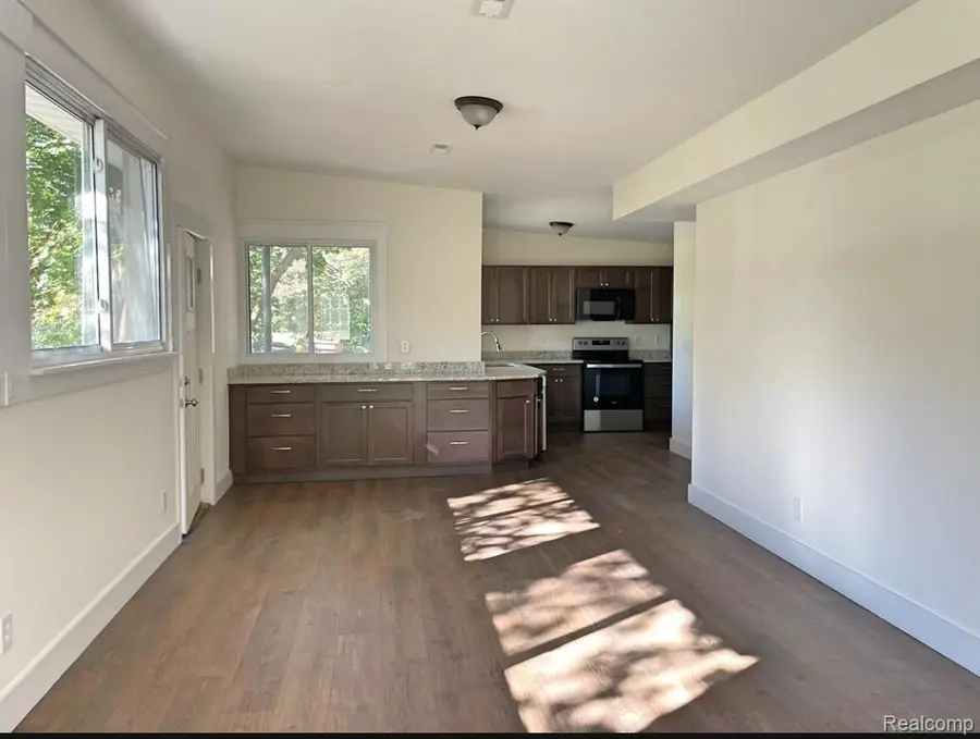 2920 Valley Drive, Ann Arbor, MI 48103 - #2