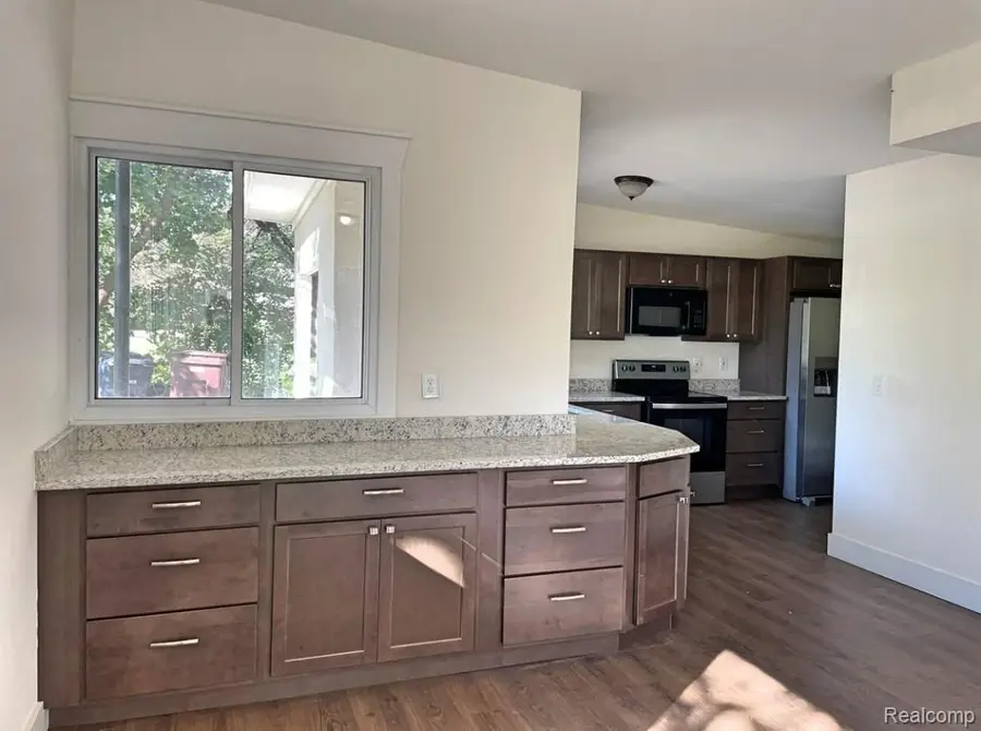 2920 Valley Drive, Ann Arbor, MI 48103 - #3