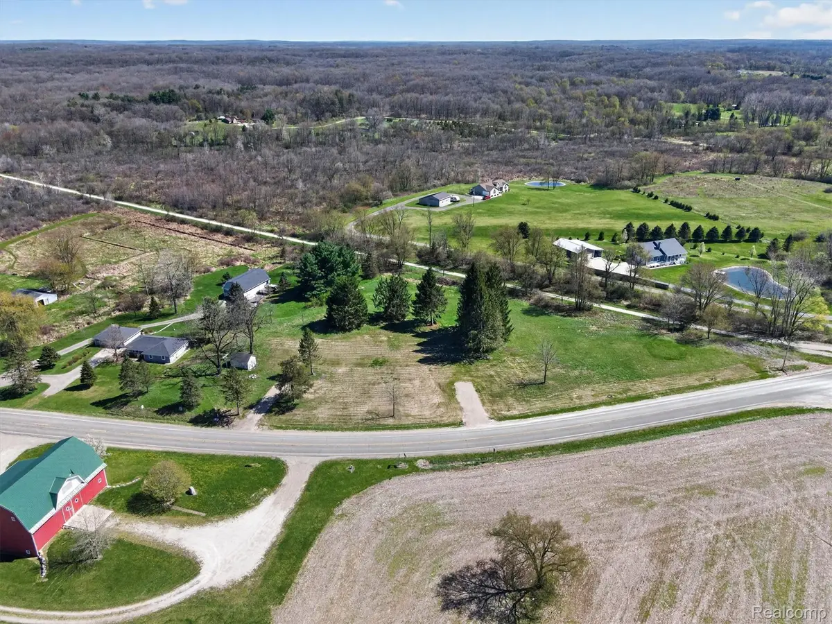 VL 2.86 Acres W M-36, Pinckney, MI 48169 - #1