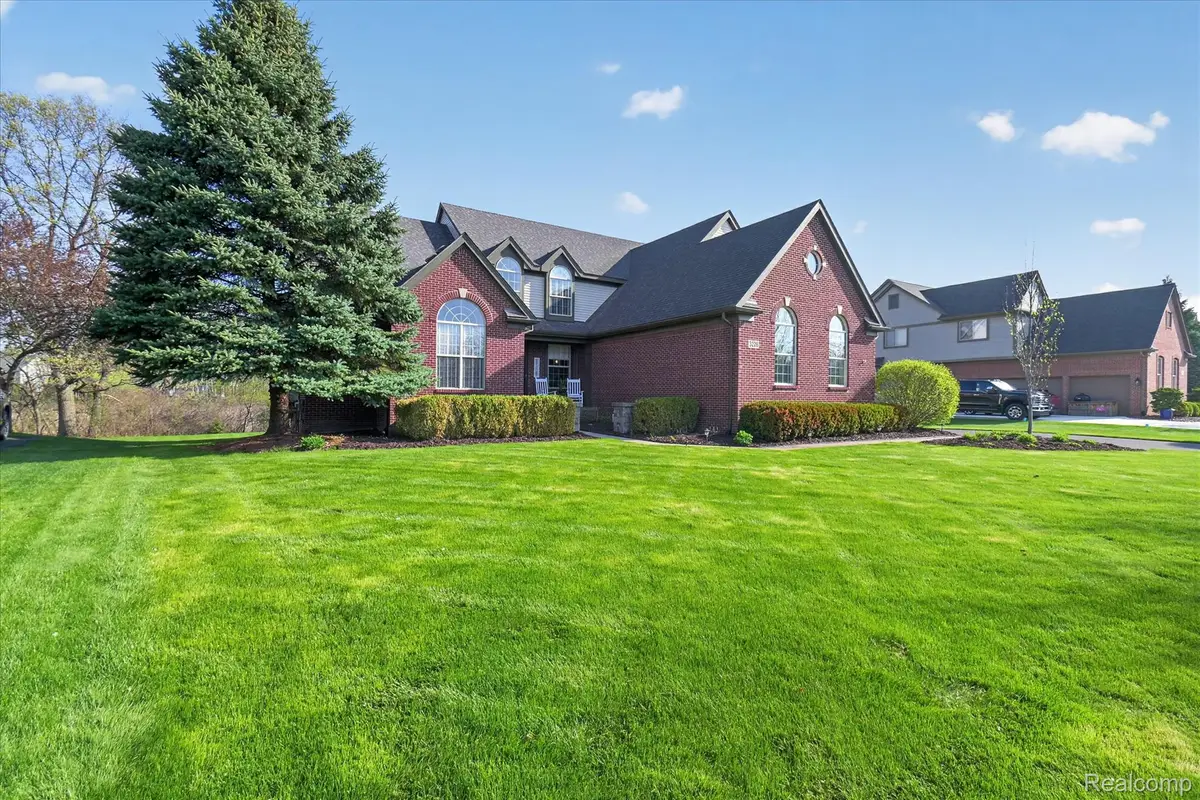 3226 Estate View Court, Commerce Township, MI 48382 - #1